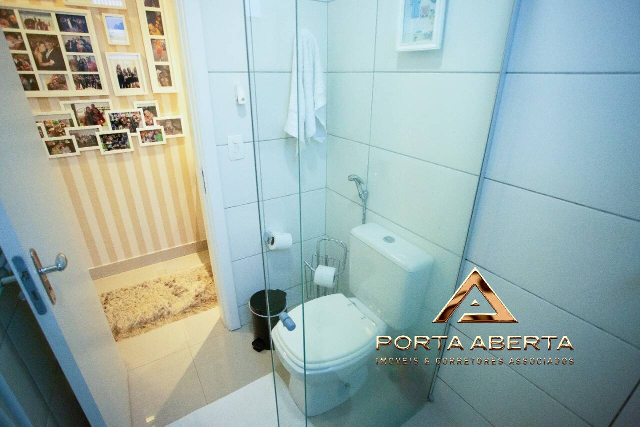 Apartamento à venda com 2 quartos, 56m² - Foto 19