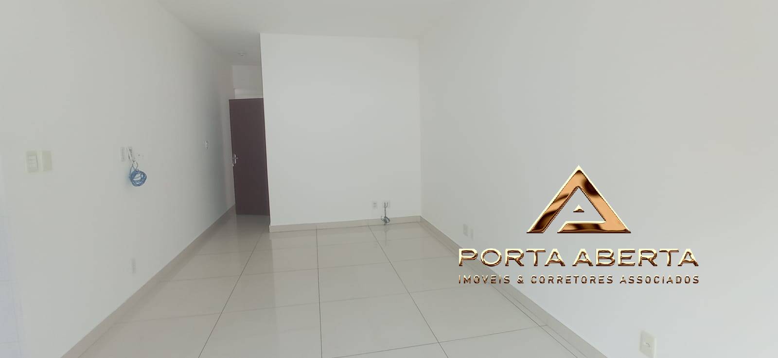 Apartamento à venda com 3 quartos, 192m² - Foto 3