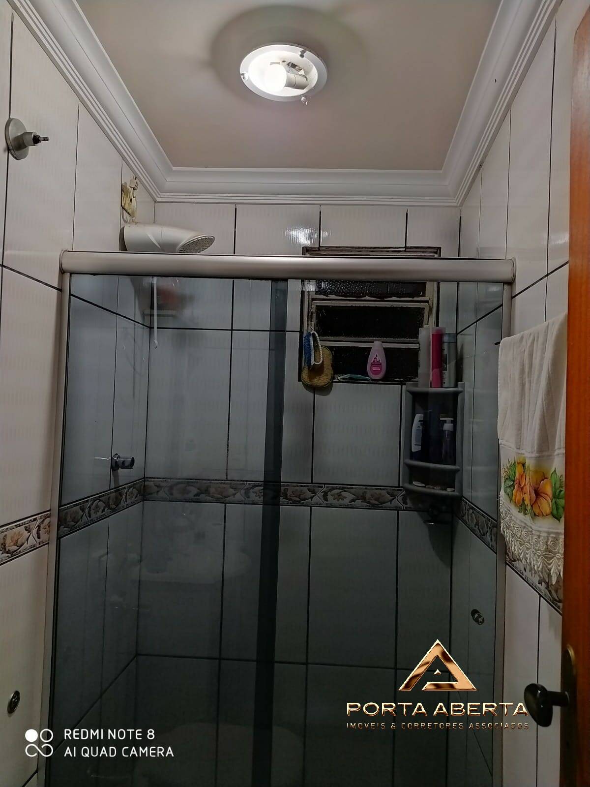 Casa à venda com 3 quartos, 230m² - Foto 10