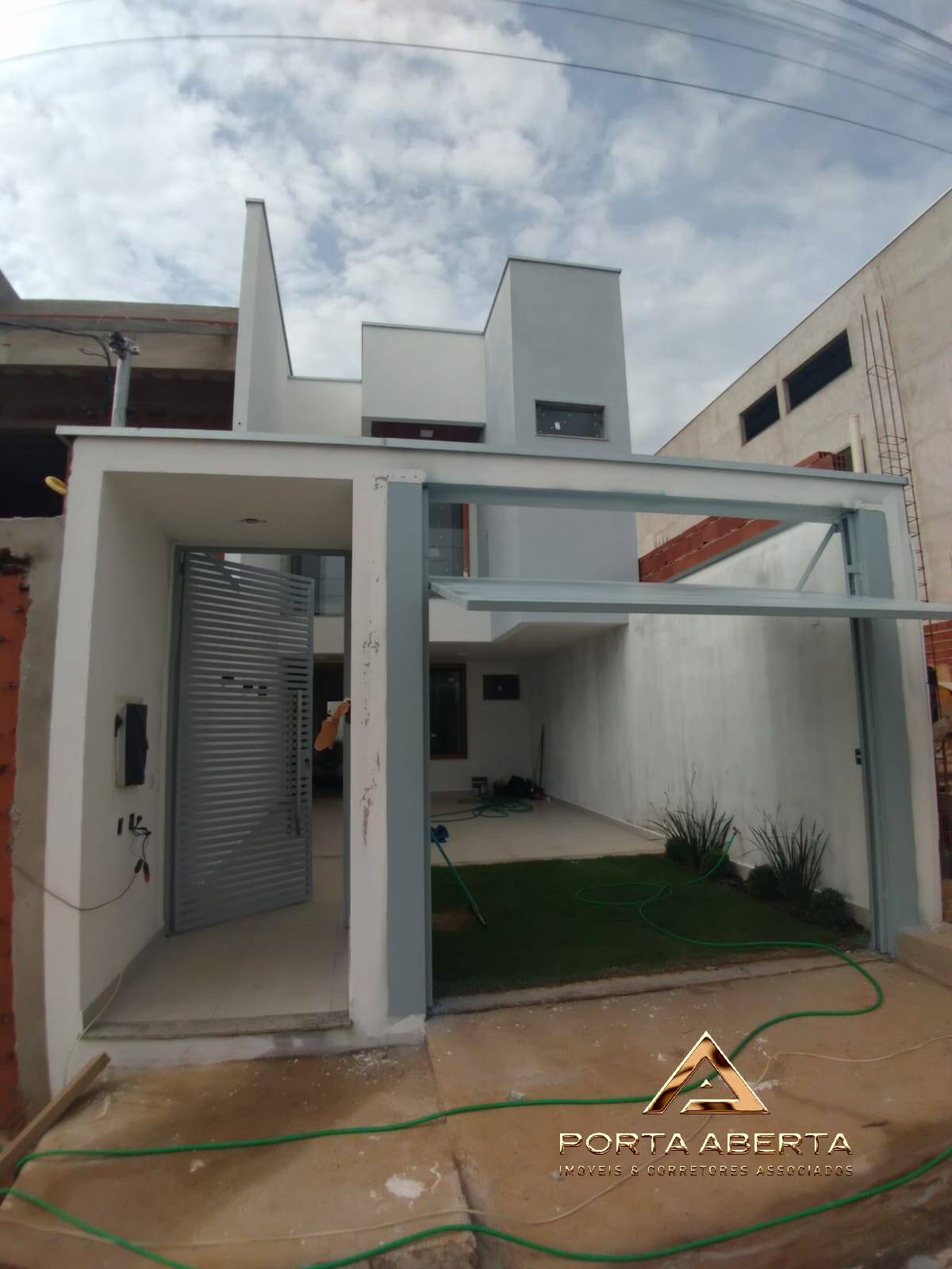 Casa à venda com 3 quartos, 120m² - Foto 14