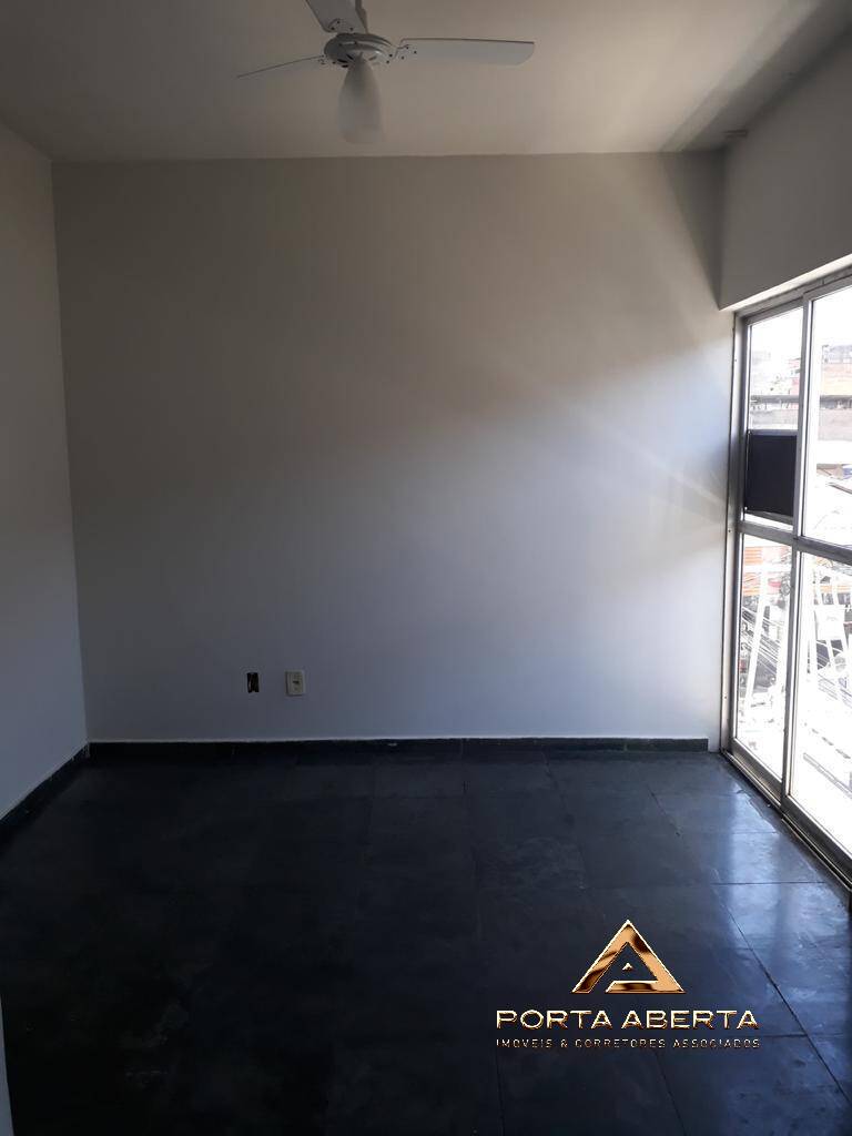 Apartamento à venda com 1 quarto, 42m² - Foto 13