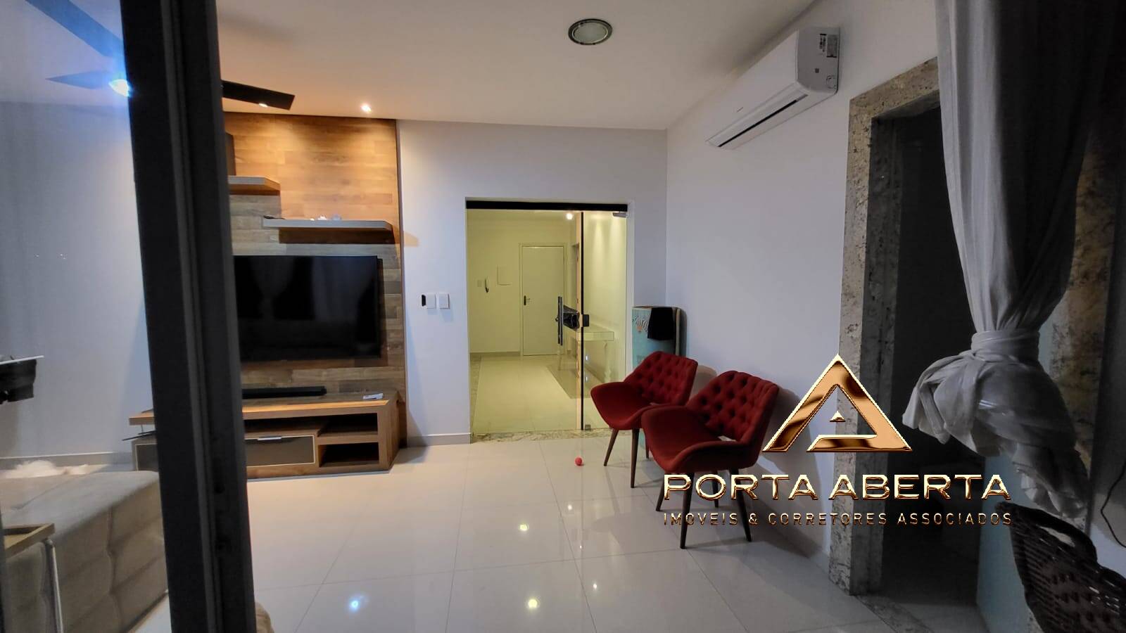 Apartamento à venda com 3 quartos, 200m² - Foto 15