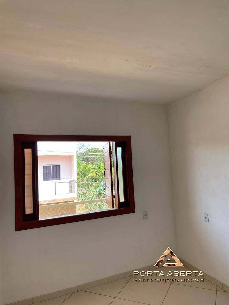 Casa à venda com 2 quartos, 100m² - Foto 6