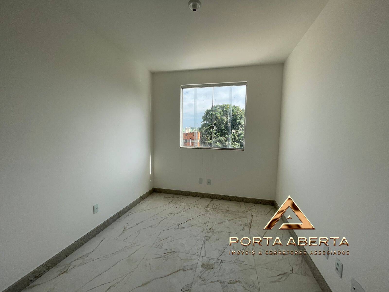 Apartamento à venda com 3 quartos, 161m² - Foto 22