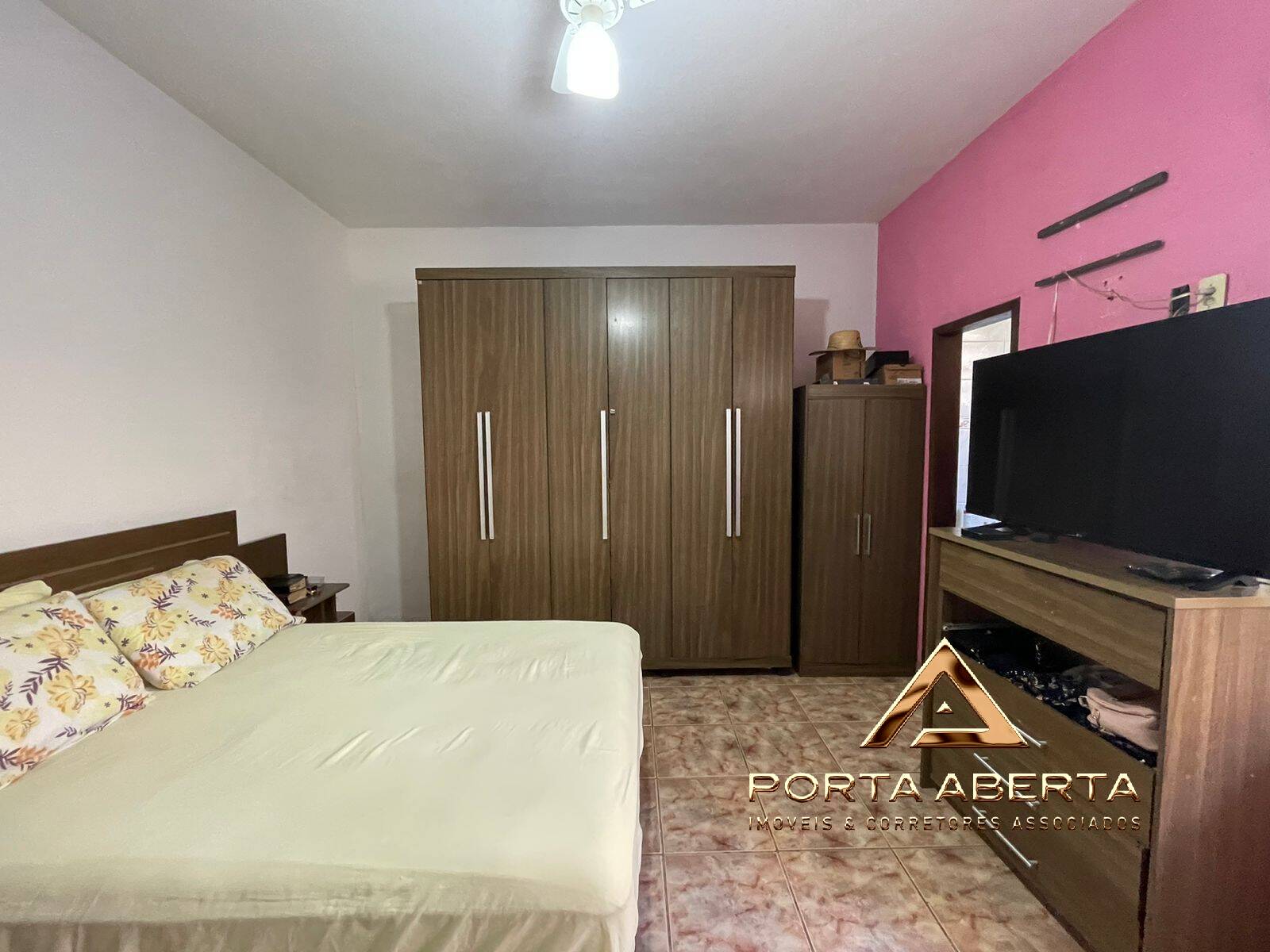 Casa à venda com 3 quartos, 240m² - Foto 16