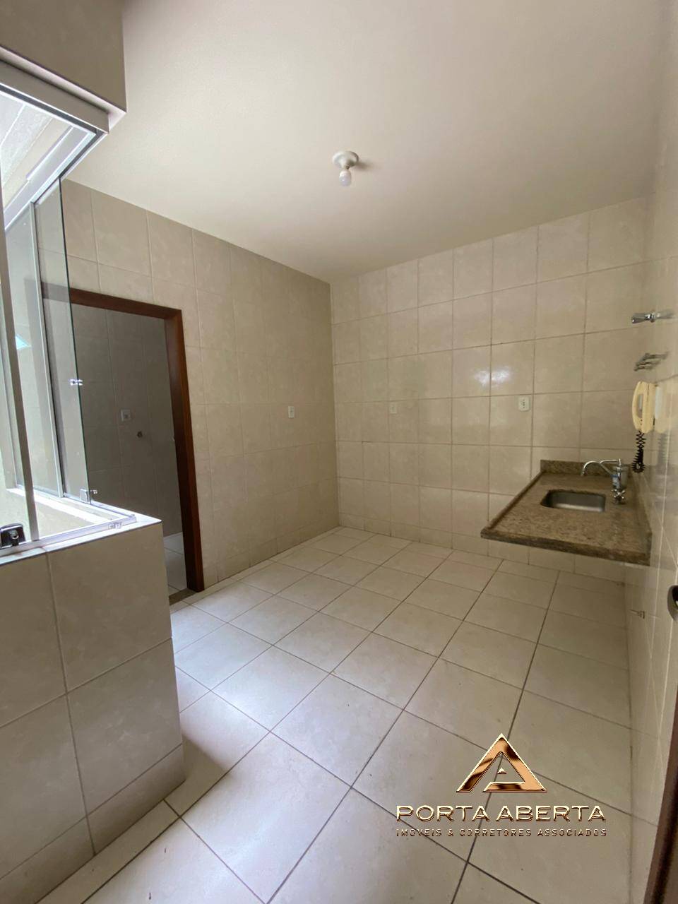 Apartamento à venda com 2 quartos, 90m² - Foto 4