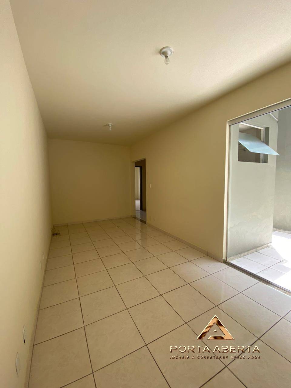 Apartamento à venda com 2 quartos, 90m² - Foto 12