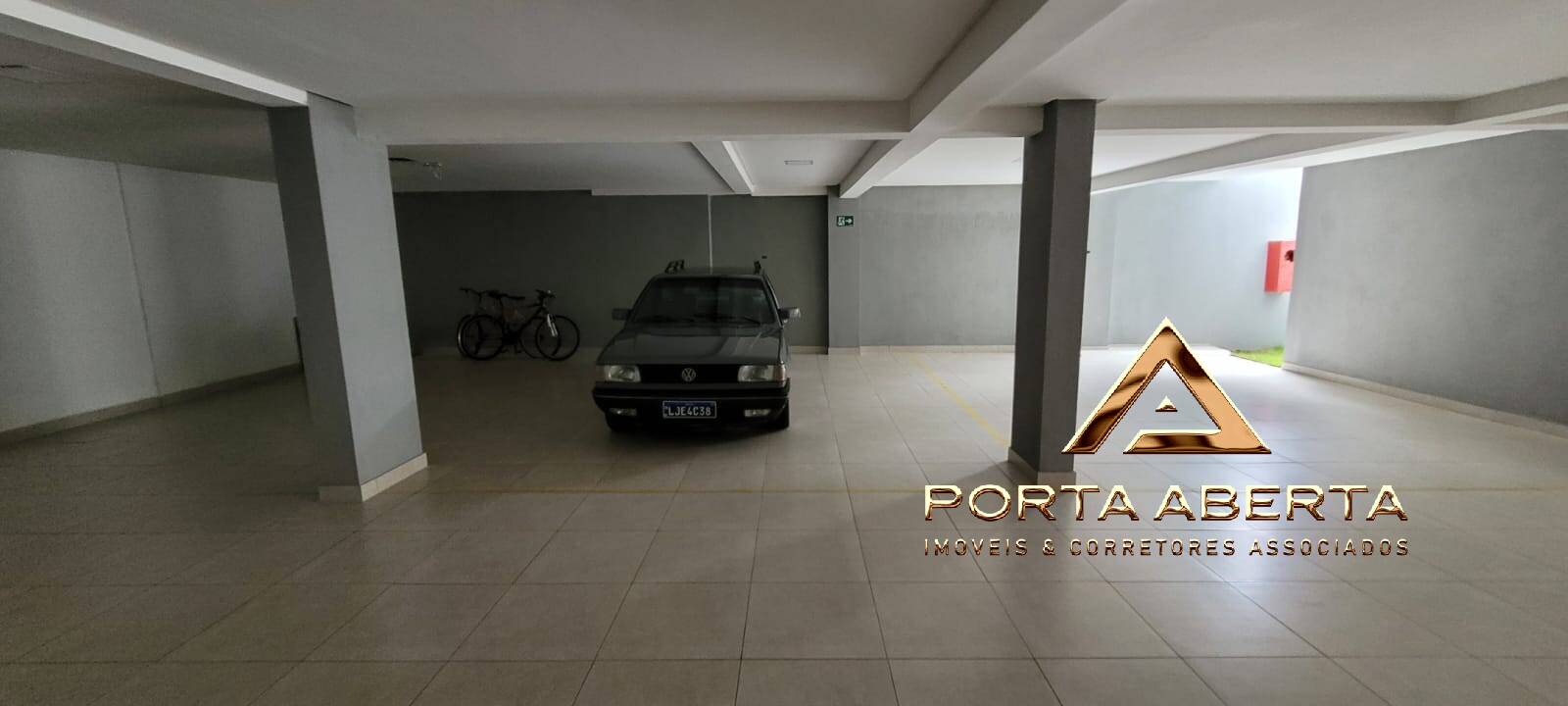 Apartamento à venda com 3 quartos, 100m² - Foto 3