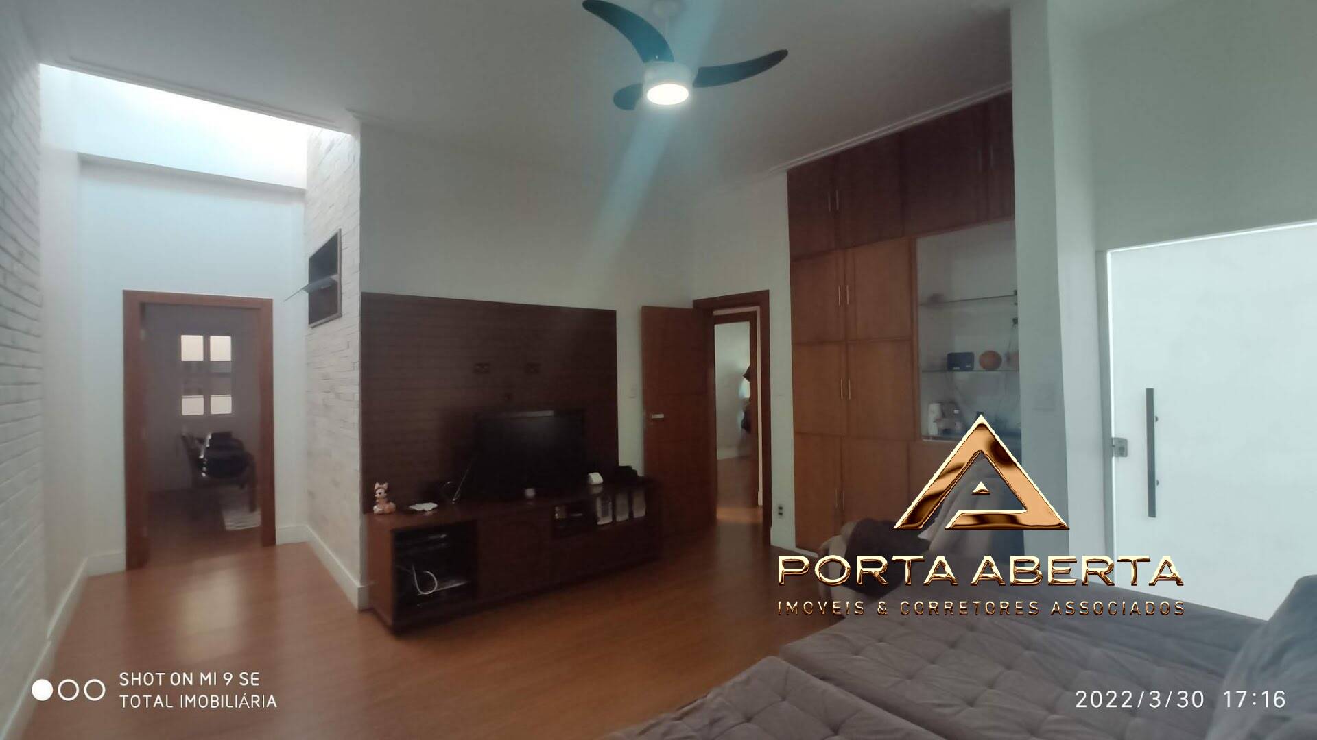 Casa à venda com 4 quartos, 300m² - Foto 16