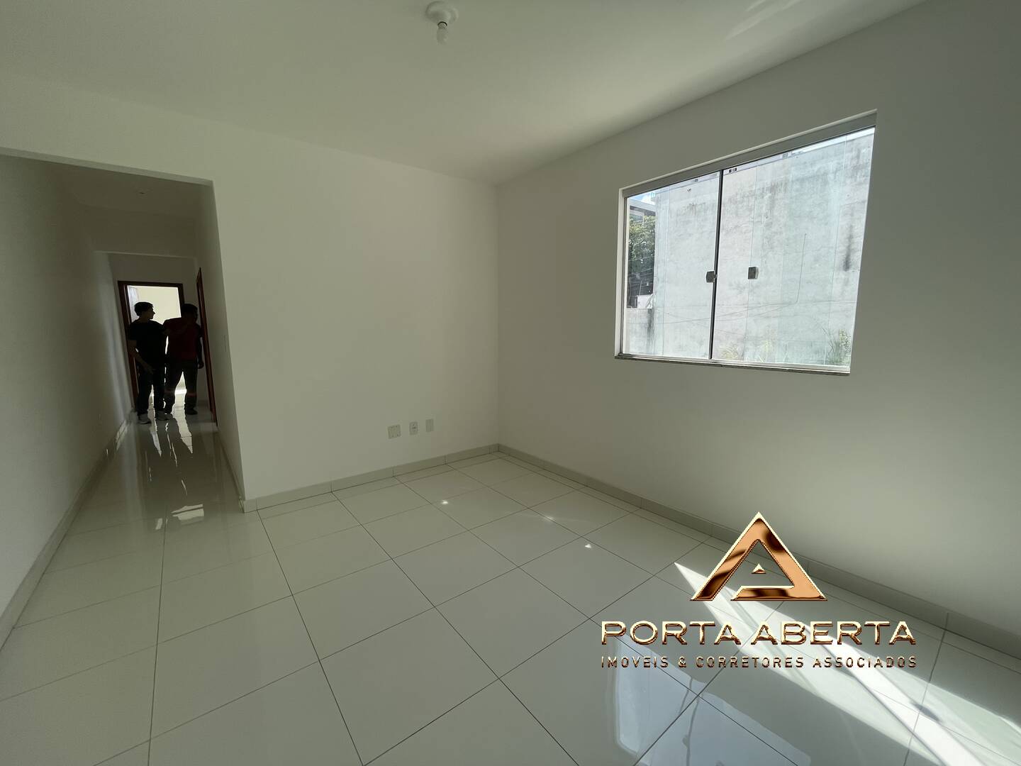 Apartamento à venda com 2 quartos, 68m² - Foto 8