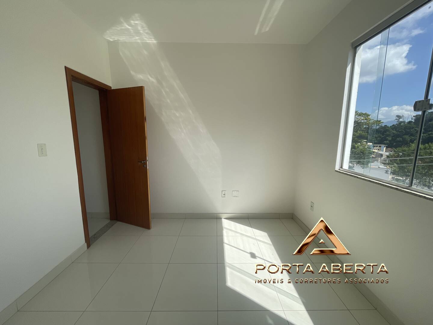 Apartamento à venda com 2 quartos, 68m² - Foto 16