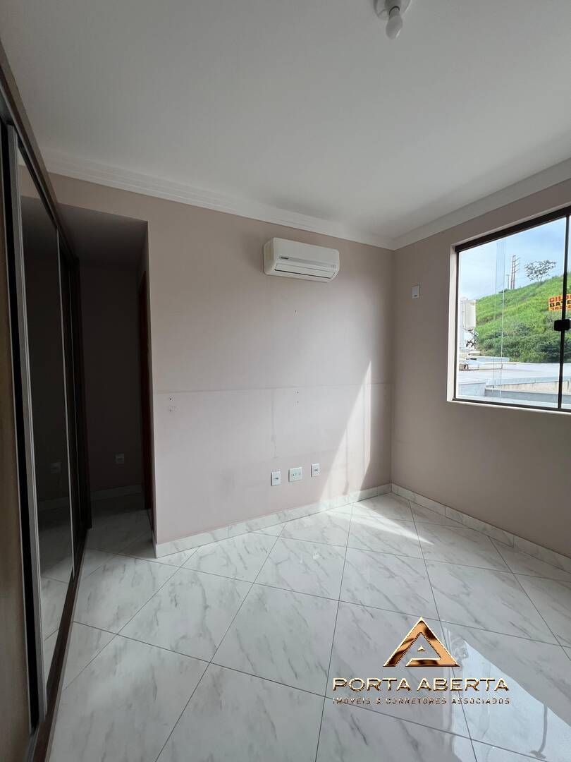 Apartamento à venda com 3 quartos, 97m² - Foto 28