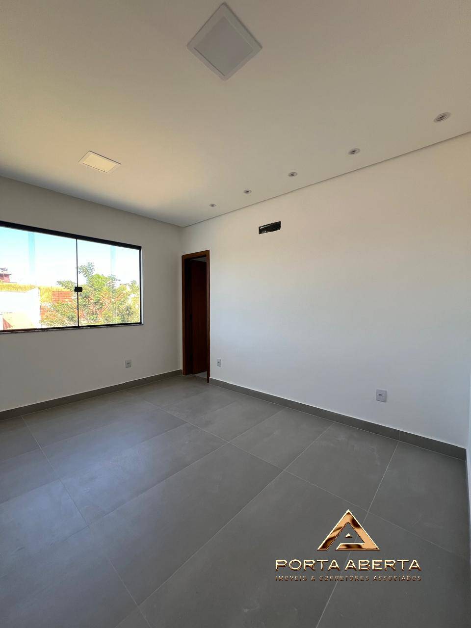 Casa à venda com 3 quartos, 140m² - Foto 19