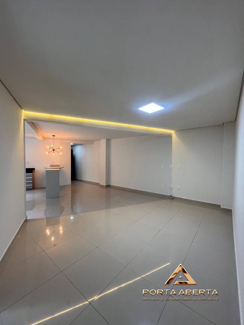 Apartamento à venda com 2 quartos, 90m² - Foto 17