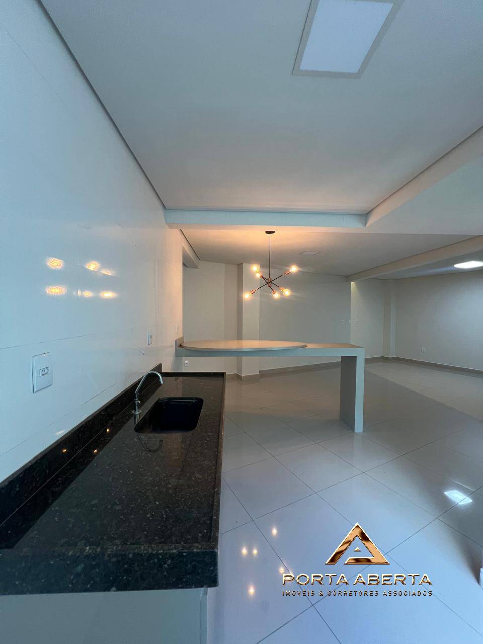 Apartamento à venda com 2 quartos, 90m² - Foto 6