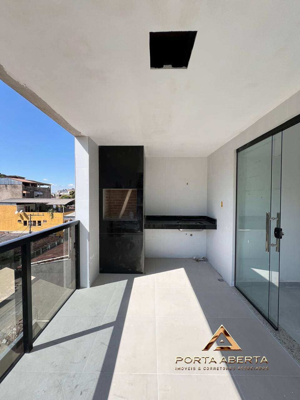 Apartamento à venda com 3 quartos, 100m² - Foto 2