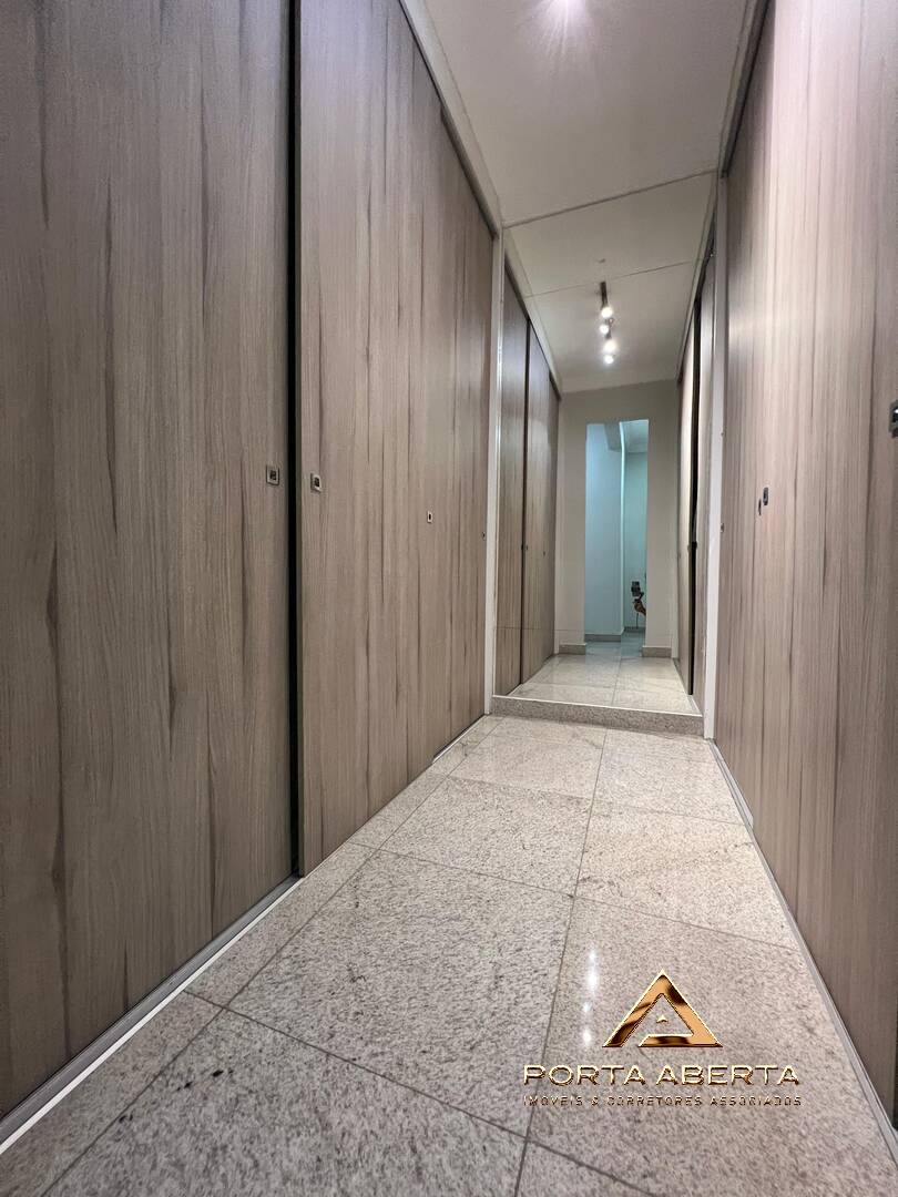 Apartamento à venda com 5 quartos, 350m² - Foto 22