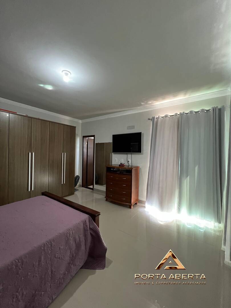 Apartamento à venda com 3 quartos, 128m² - Foto 15