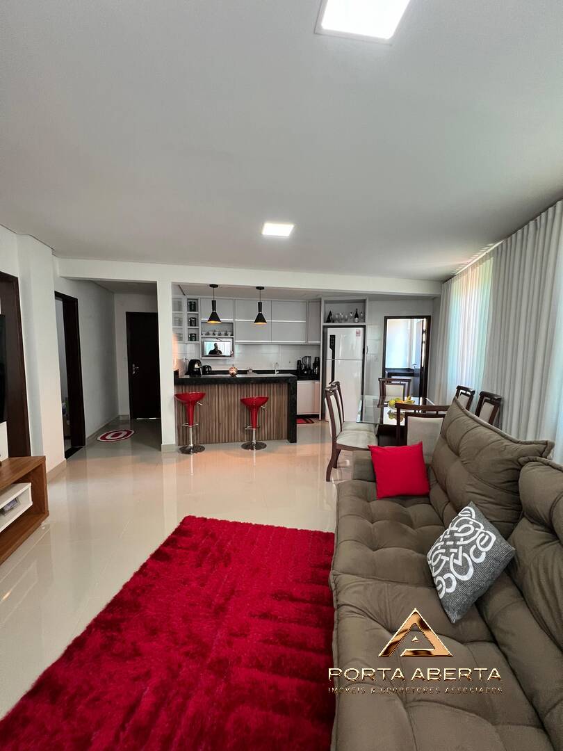 Apartamento à venda com 3 quartos, 128m² - Foto 2