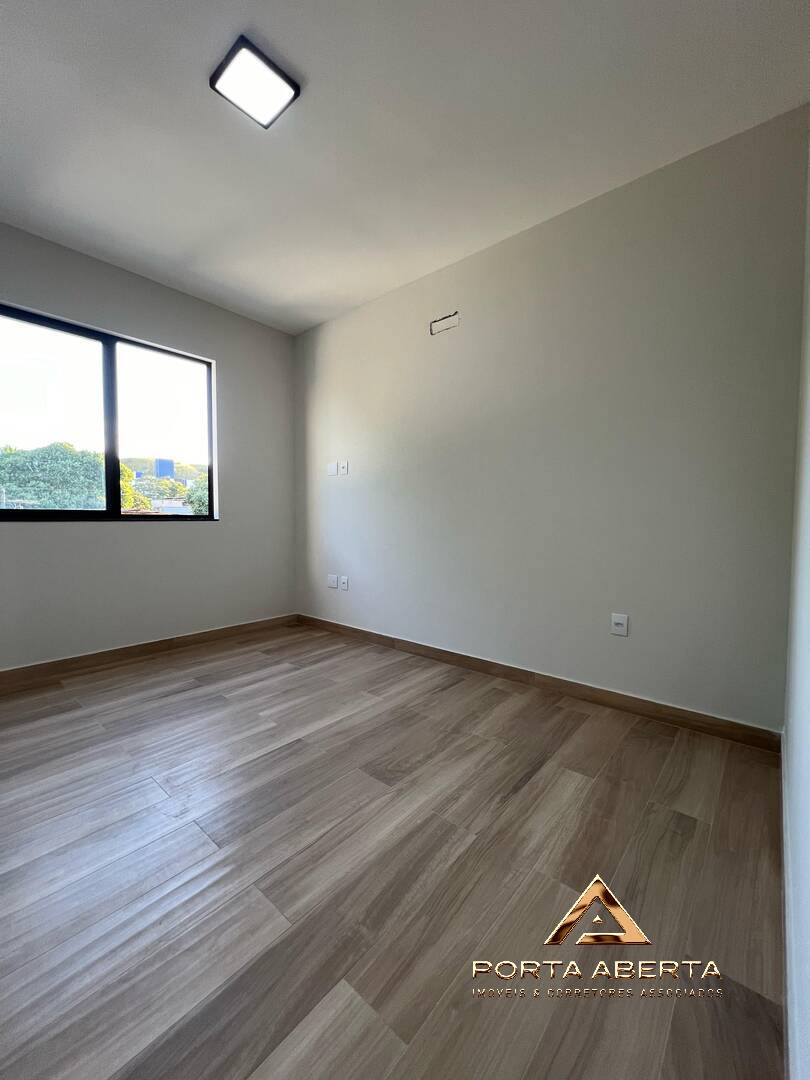 Casa à venda com 3 quartos, 150m² - Foto 24