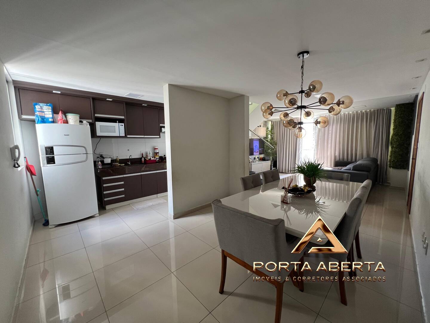 Apartamento à venda com 3 quartos, 190m² - Foto 8