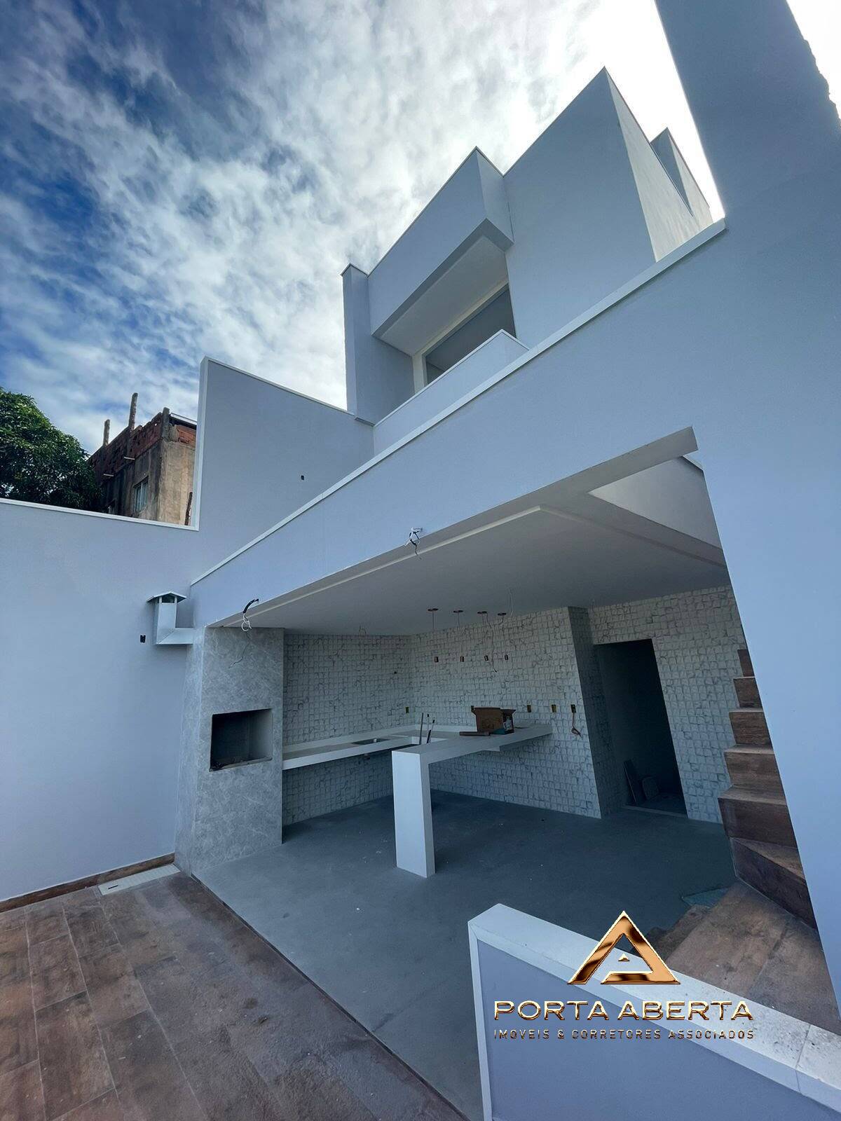 Casa à venda com 3 quartos, 200m² - Foto 15