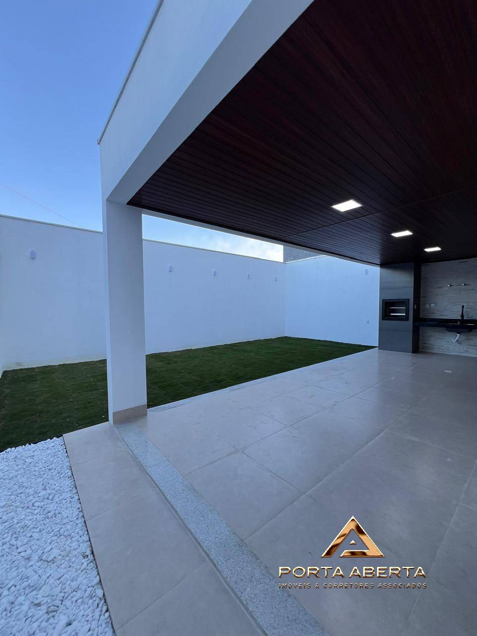 Casa à venda com 4 quartos, 305m² - Foto 20