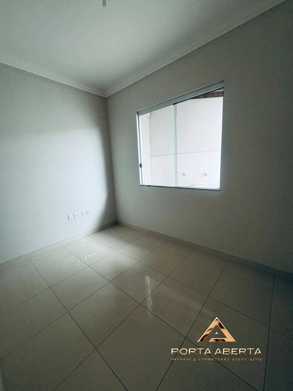 Casa à venda com 3 quartos, 90m² - Foto 15