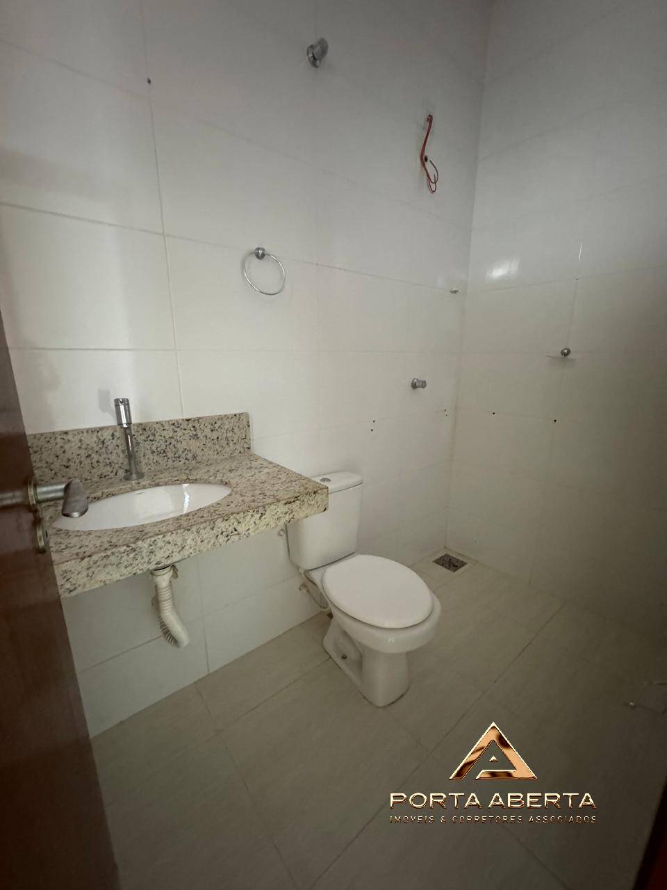 Casa à venda com 3 quartos, 90m² - Foto 12