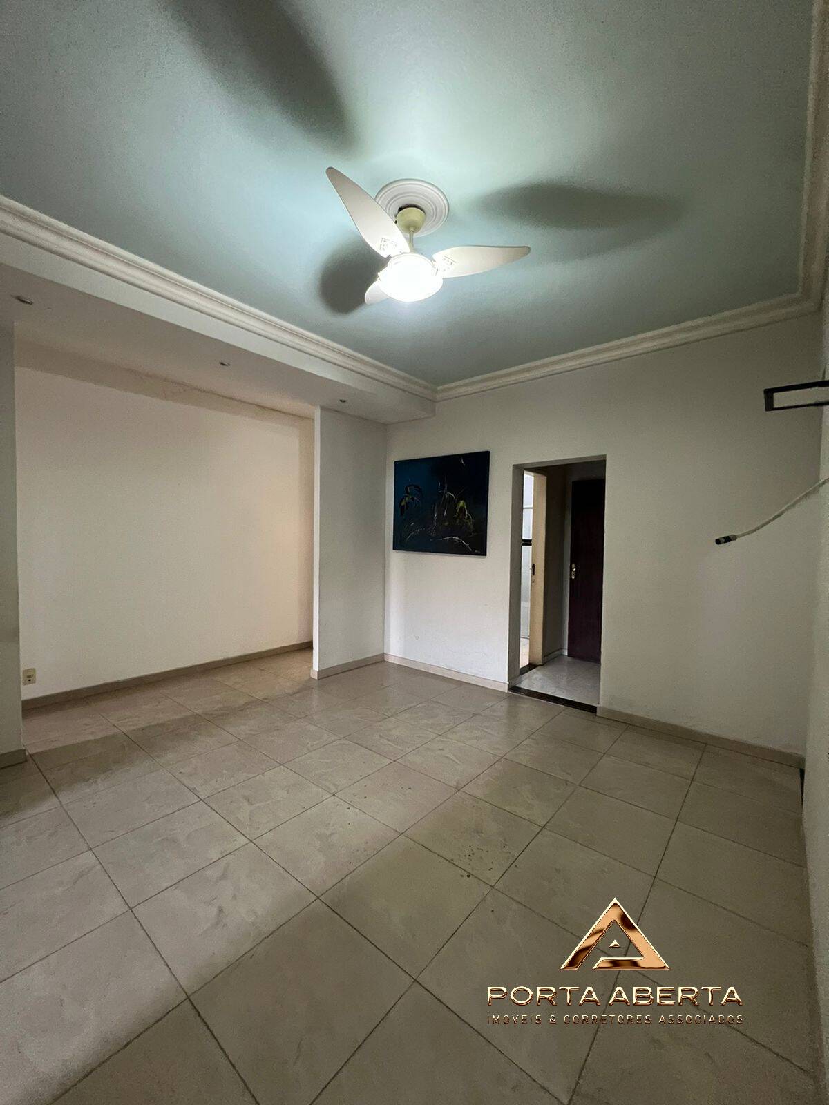 Casa à venda com 6 quartos, 192m² - Foto 18