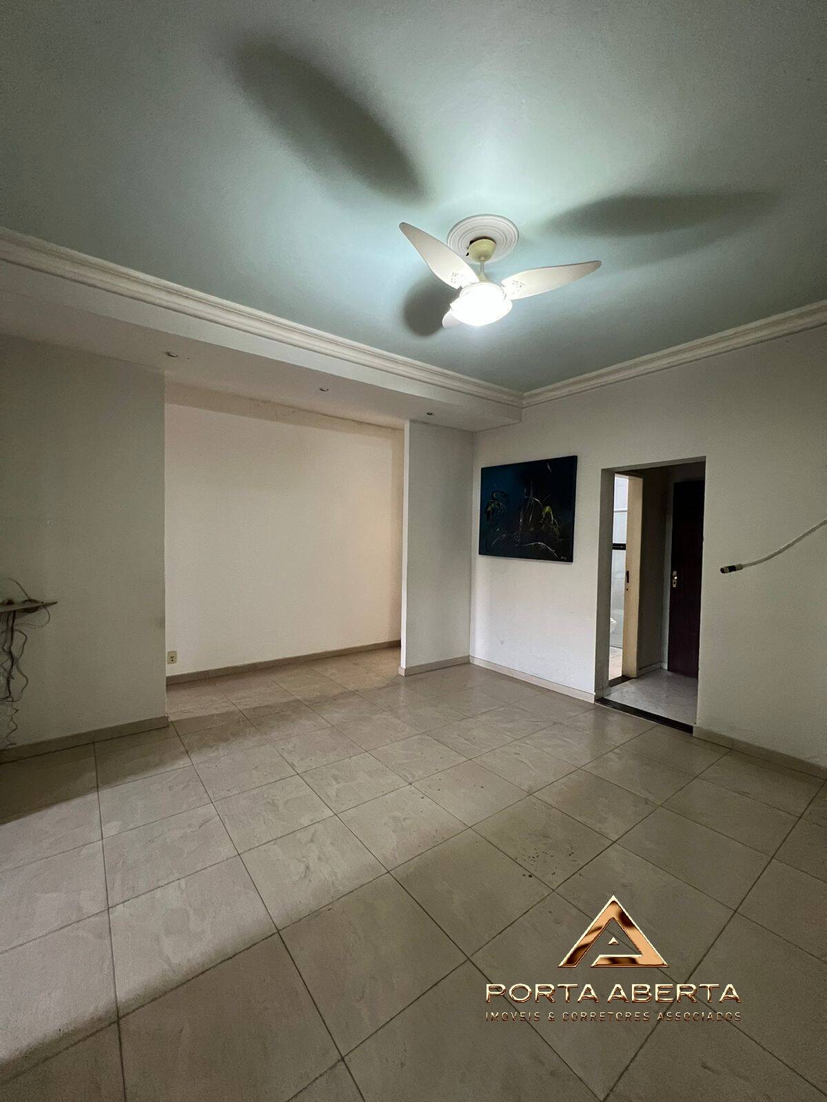 Casa à venda com 6 quartos, 192m² - Foto 26