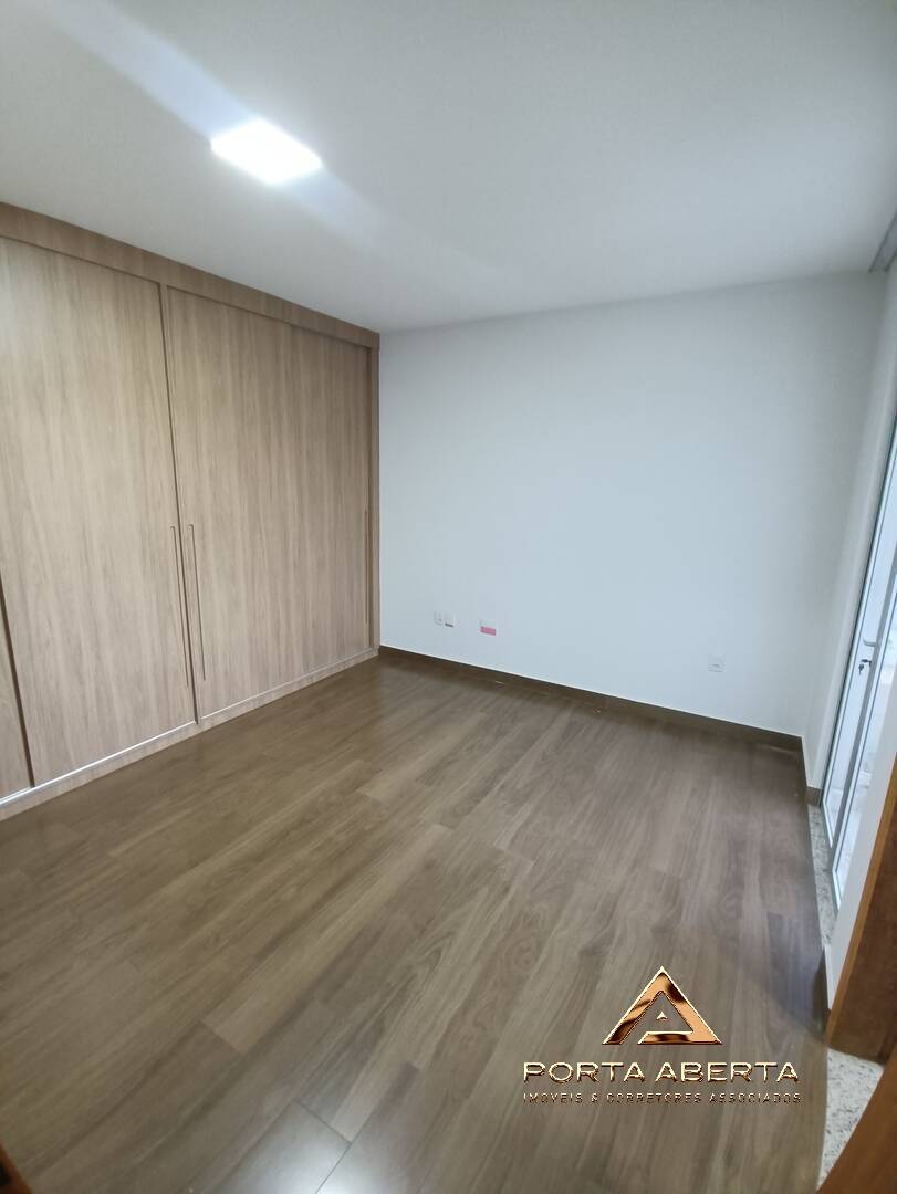 Apartamento à venda com 3 quartos, 95m² - Foto 8