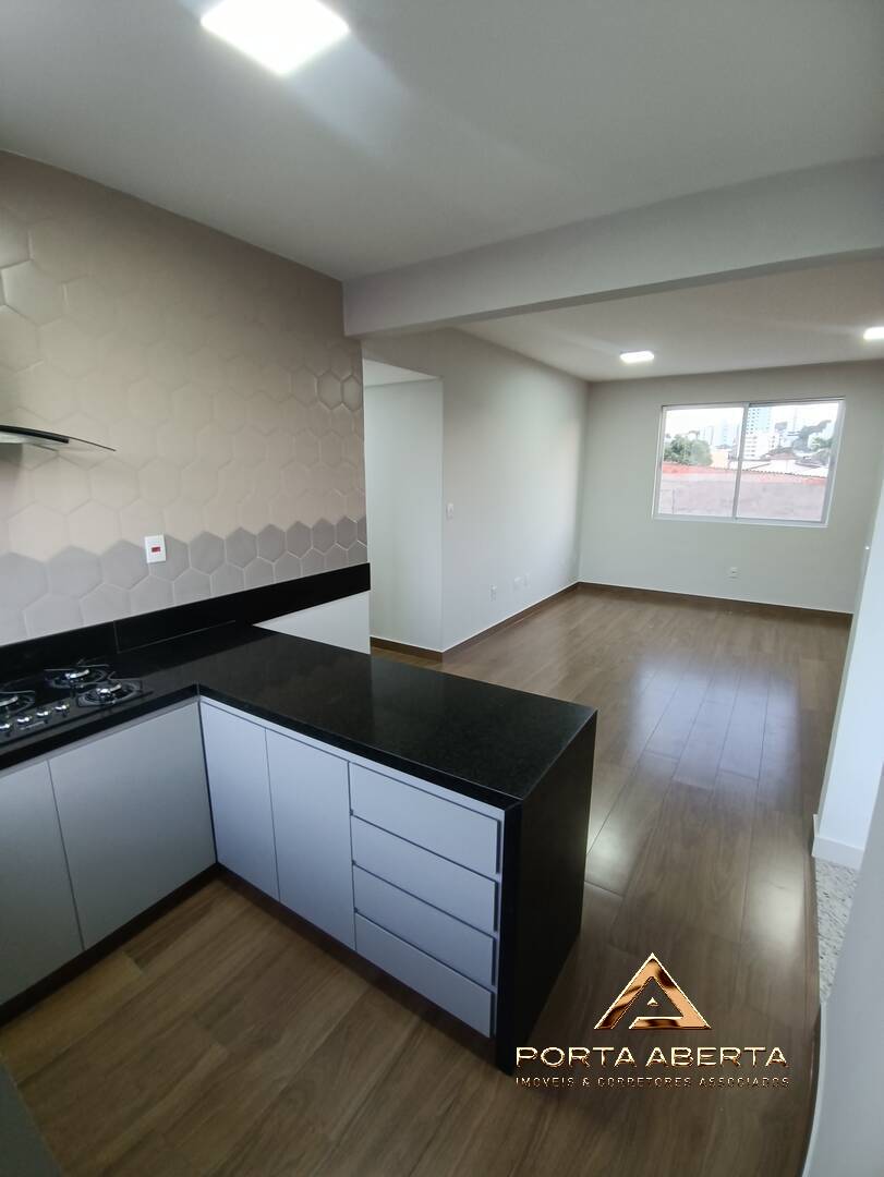 Apartamento à venda com 3 quartos, 95m² - Foto 6