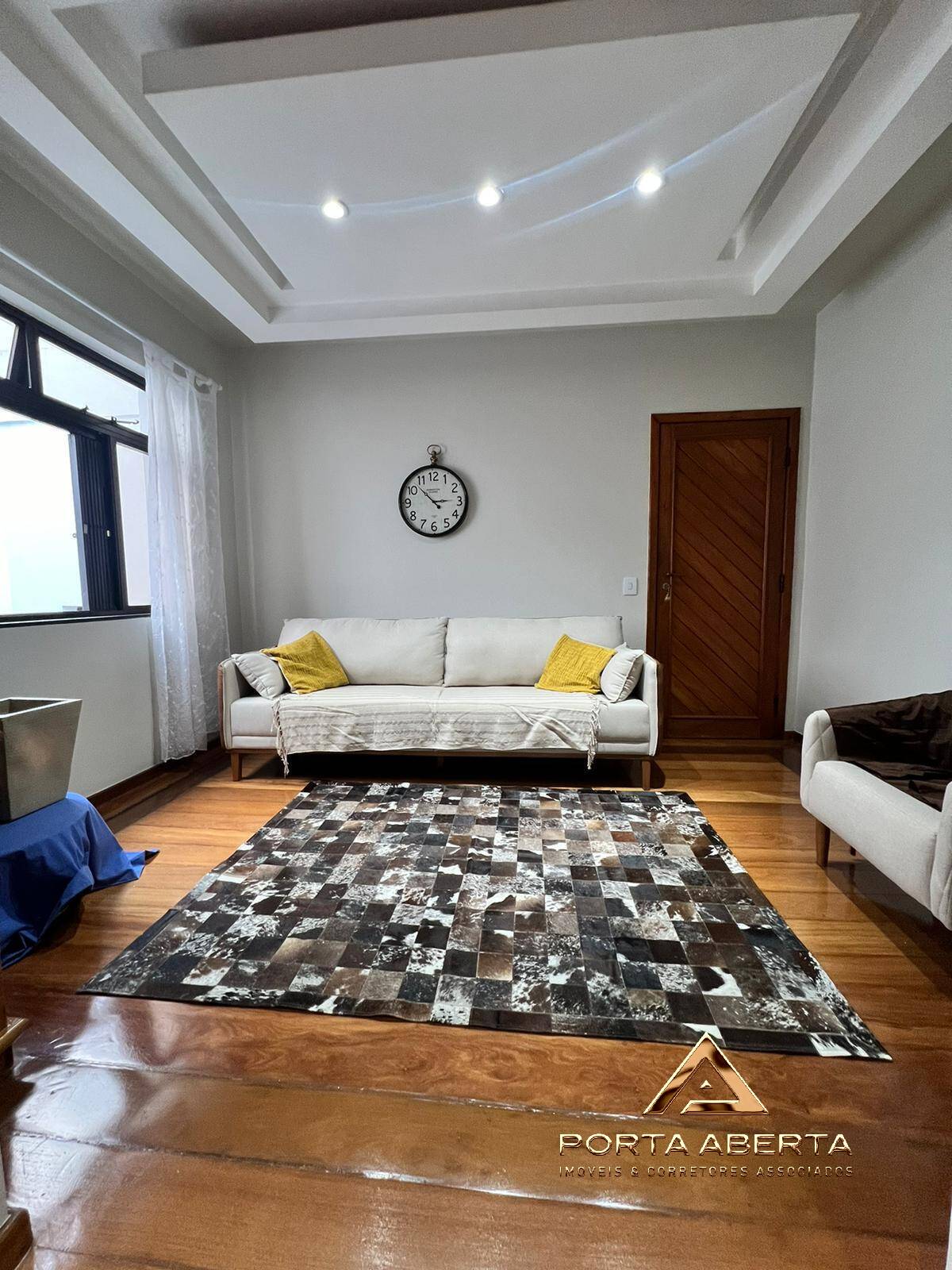 Apartamento à venda com 4 quartos, 148m² - Foto 3