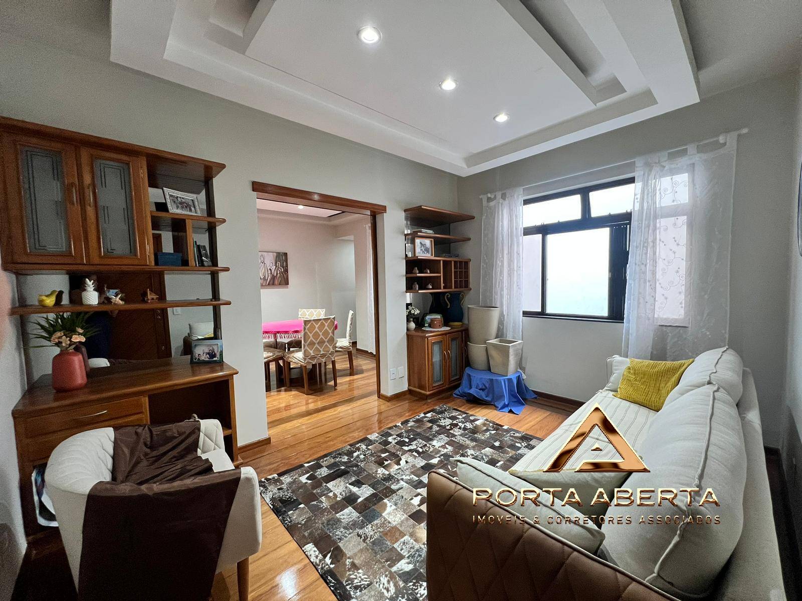 Apartamento à venda com 4 quartos, 148m² - Foto 5