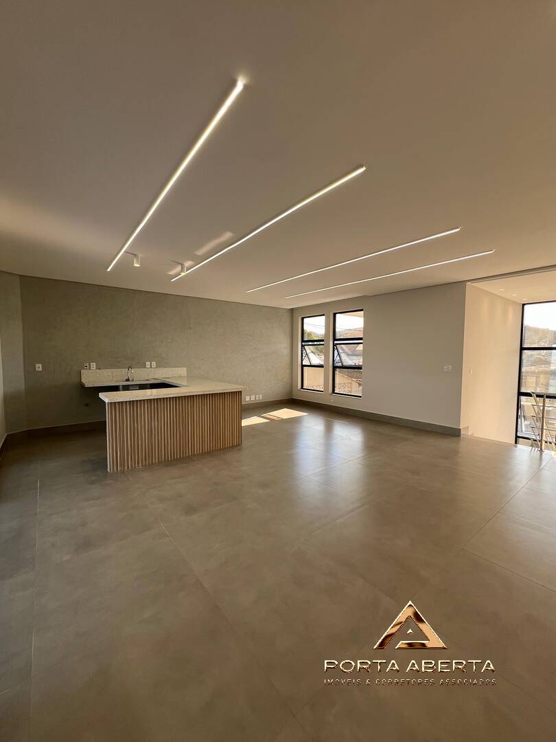 Casa à venda com 3 quartos, 273m² - Foto 16