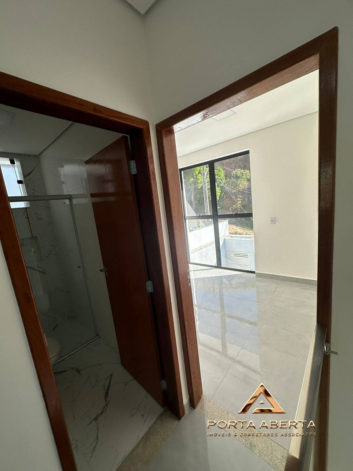 Casa à venda com 3 quartos, 140m² - Foto 15