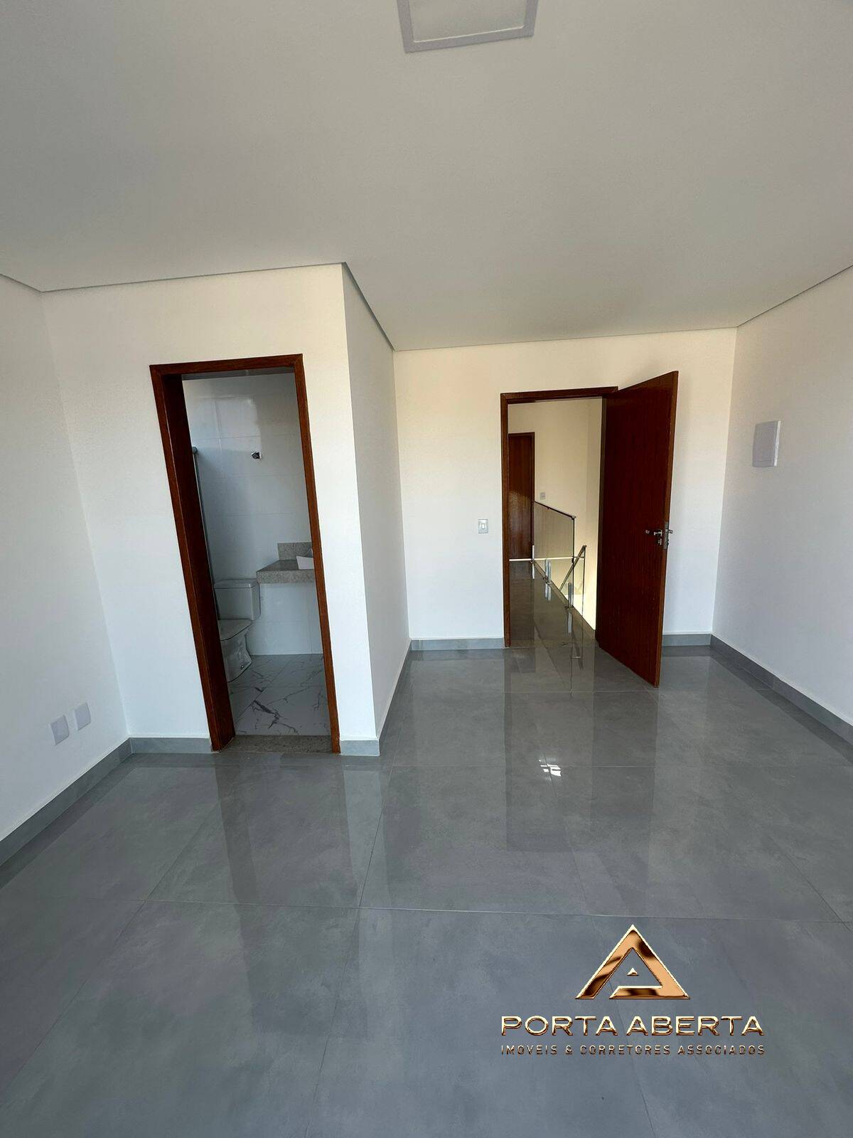 Casa à venda com 3 quartos, 140m² - Foto 16