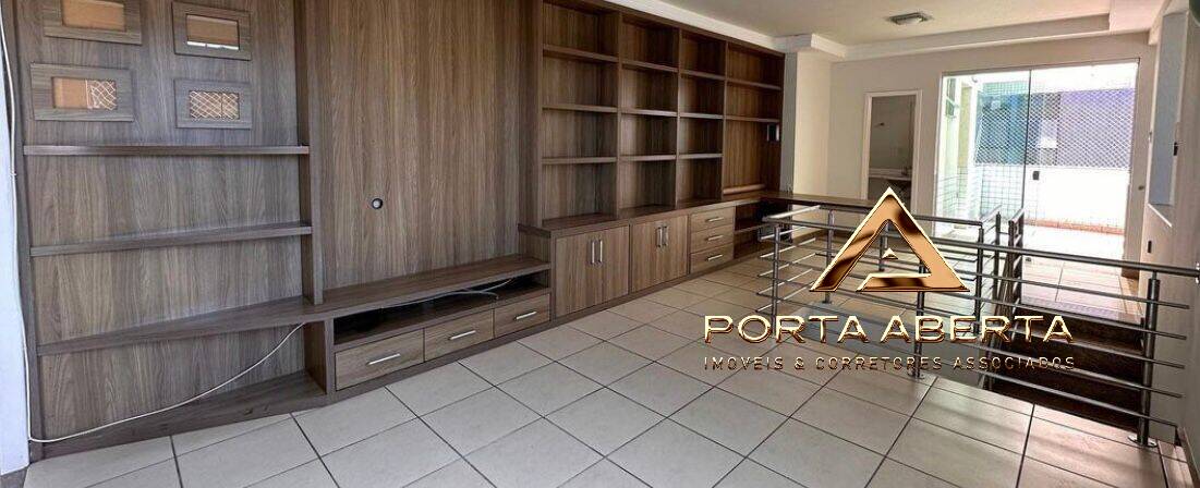 Apartamento à venda com 3 quartos, 156m² - Foto 6