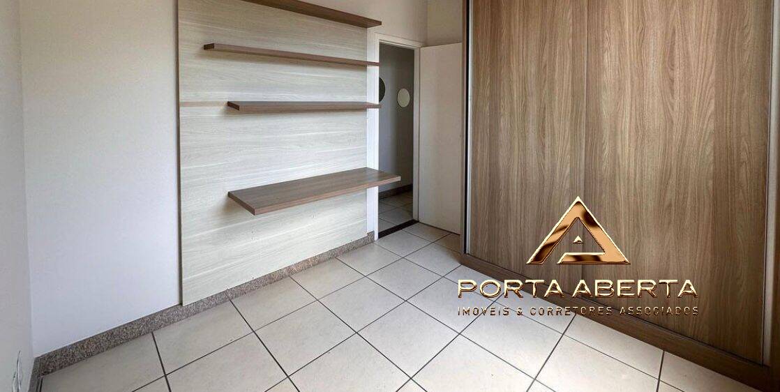 Apartamento à venda com 3 quartos, 156m² - Foto 4