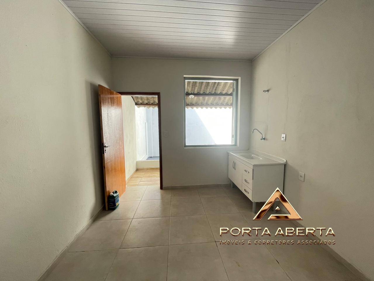 Casa à venda com 2 quartos, 110m² - Foto 10