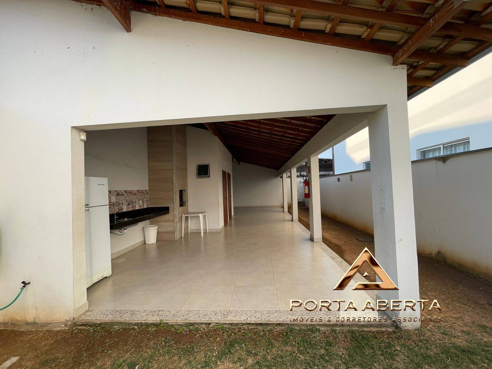 Apartamento à venda com 2 quartos, 70m² - Foto 19