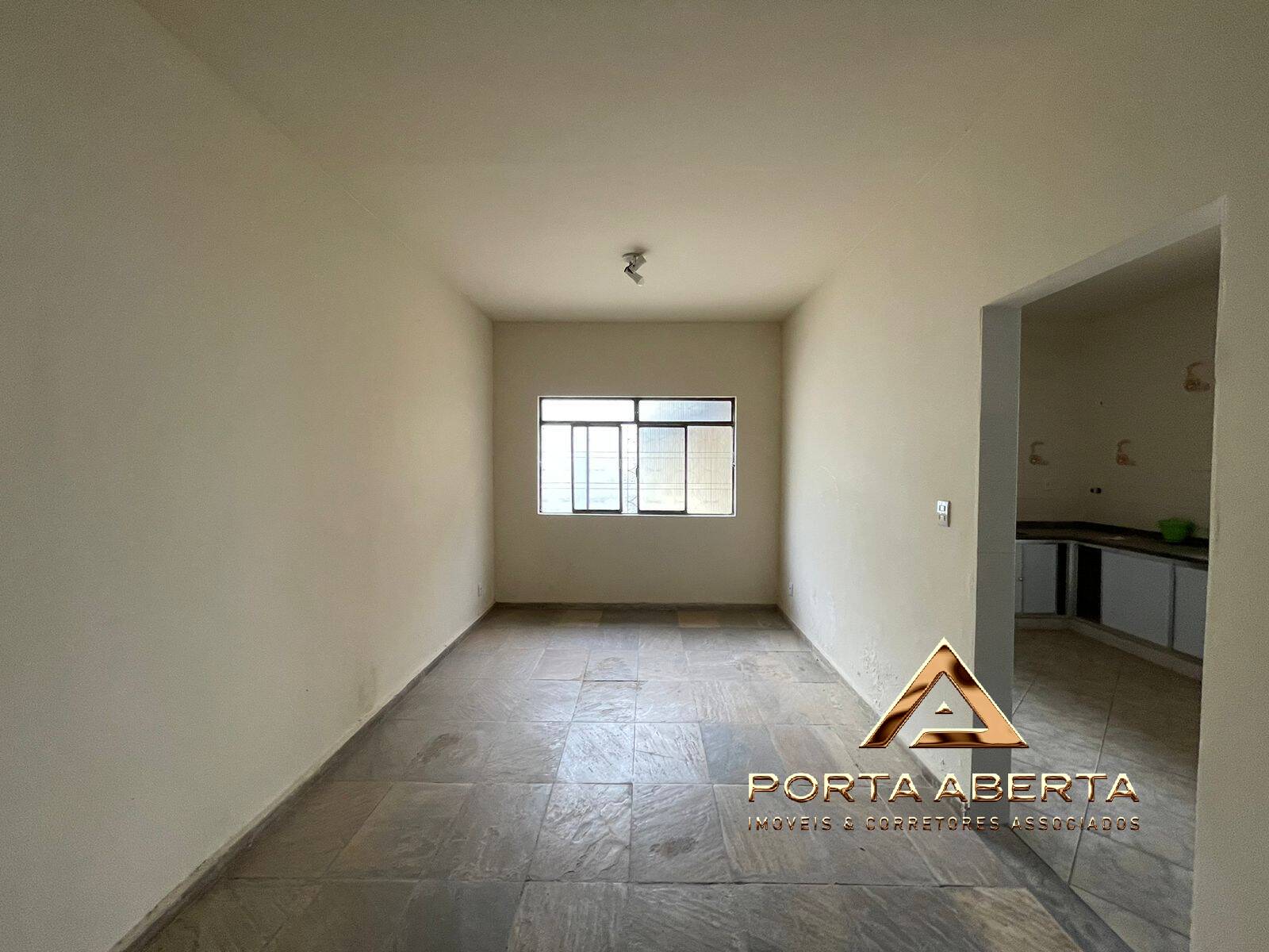 Casa à venda com 4 quartos, 400m² - Foto 5