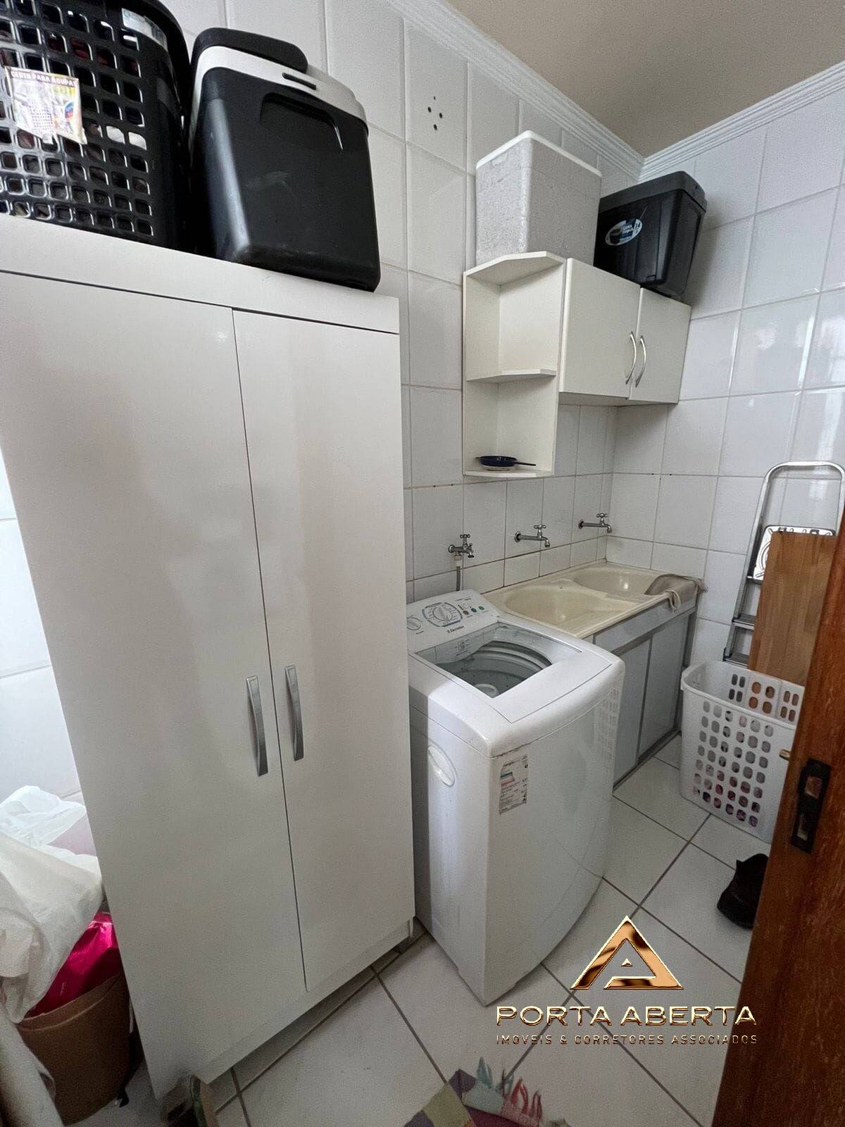 Apartamento à venda com 2 quartos, 115m² - Foto 5