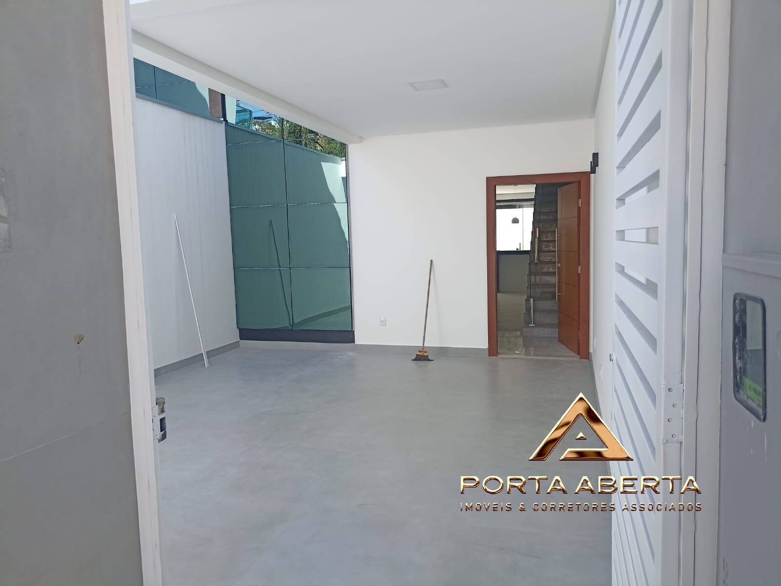 Casa à venda com 3 quartos, 147m² - Foto 5