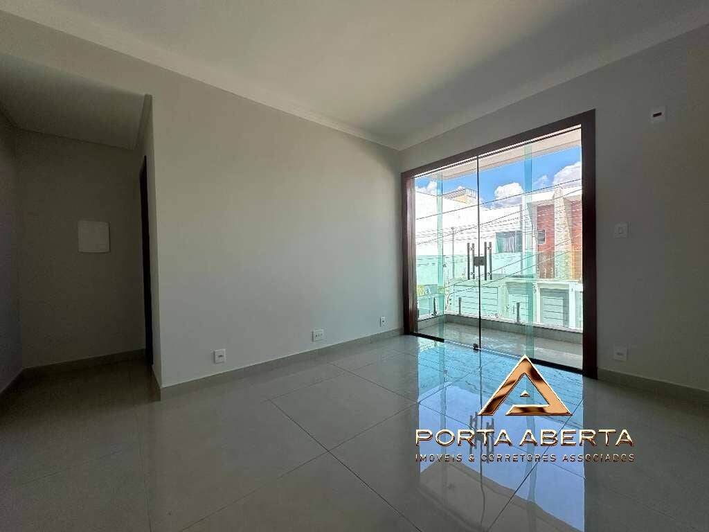 Casa à venda com 3 quartos, 150m² - Foto 13