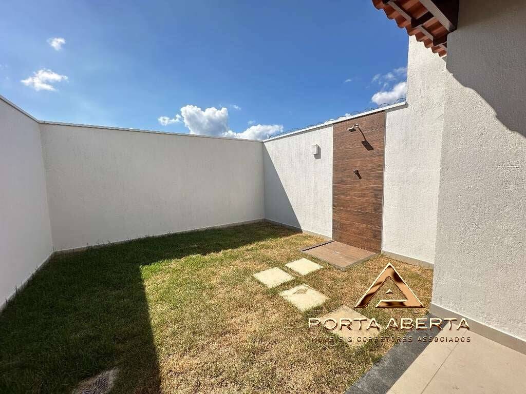 Casa à venda com 3 quartos, 150m² - Foto 9