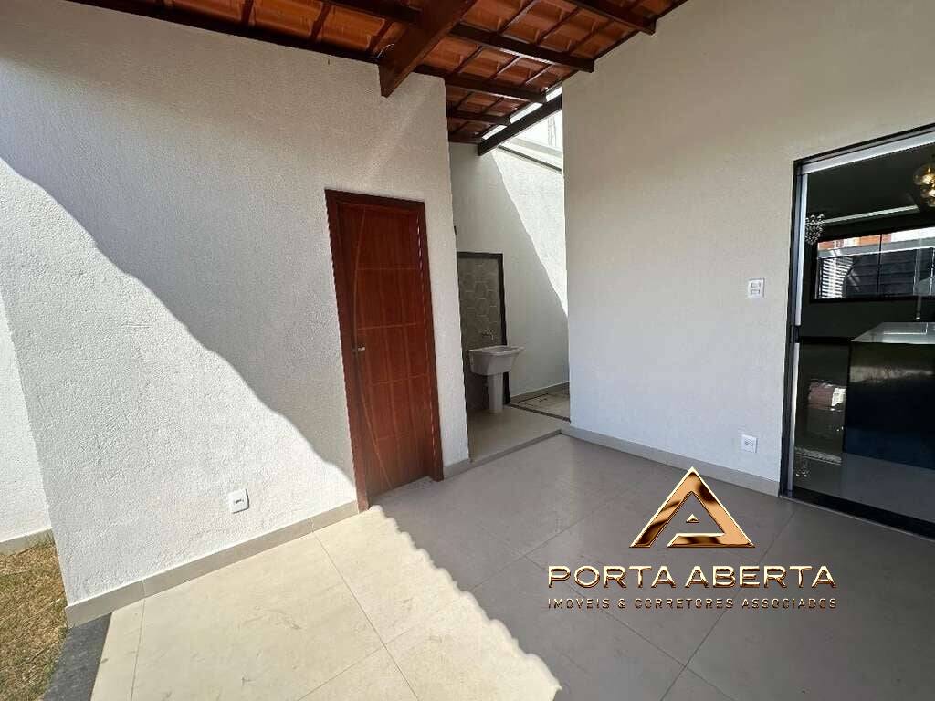 Casa à venda com 3 quartos, 150m² - Foto 11