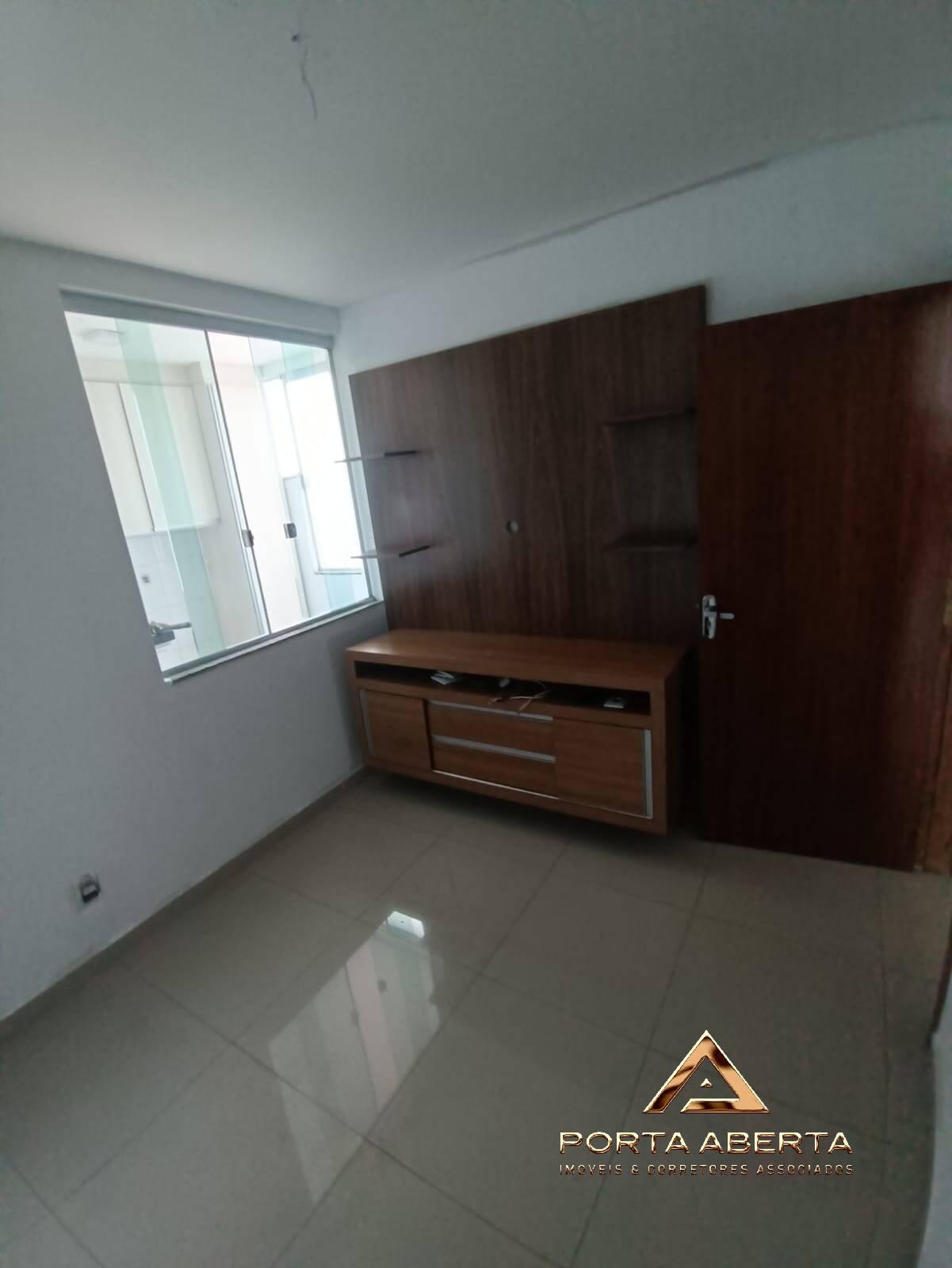 Apartamento à venda com 3 quartos, 90m² - Foto 3