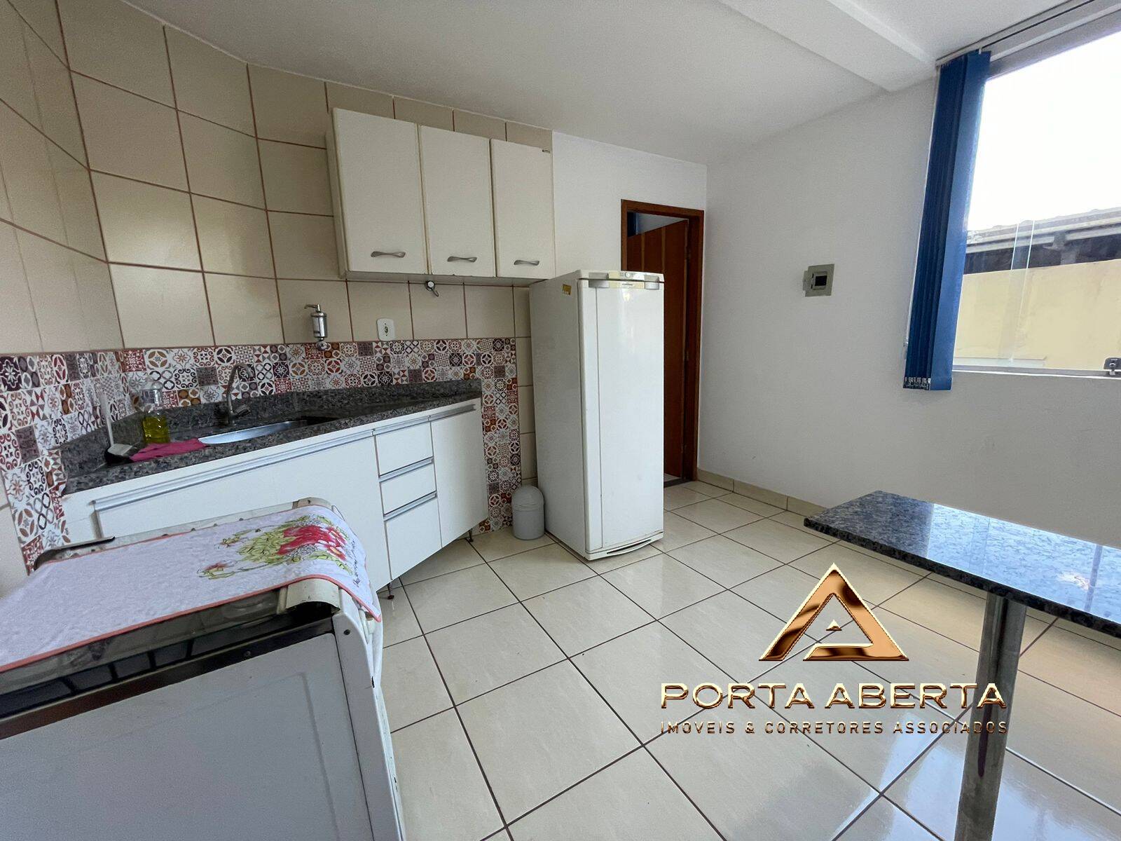 Apartamento à venda com 1 quarto, 30m² - Foto 6